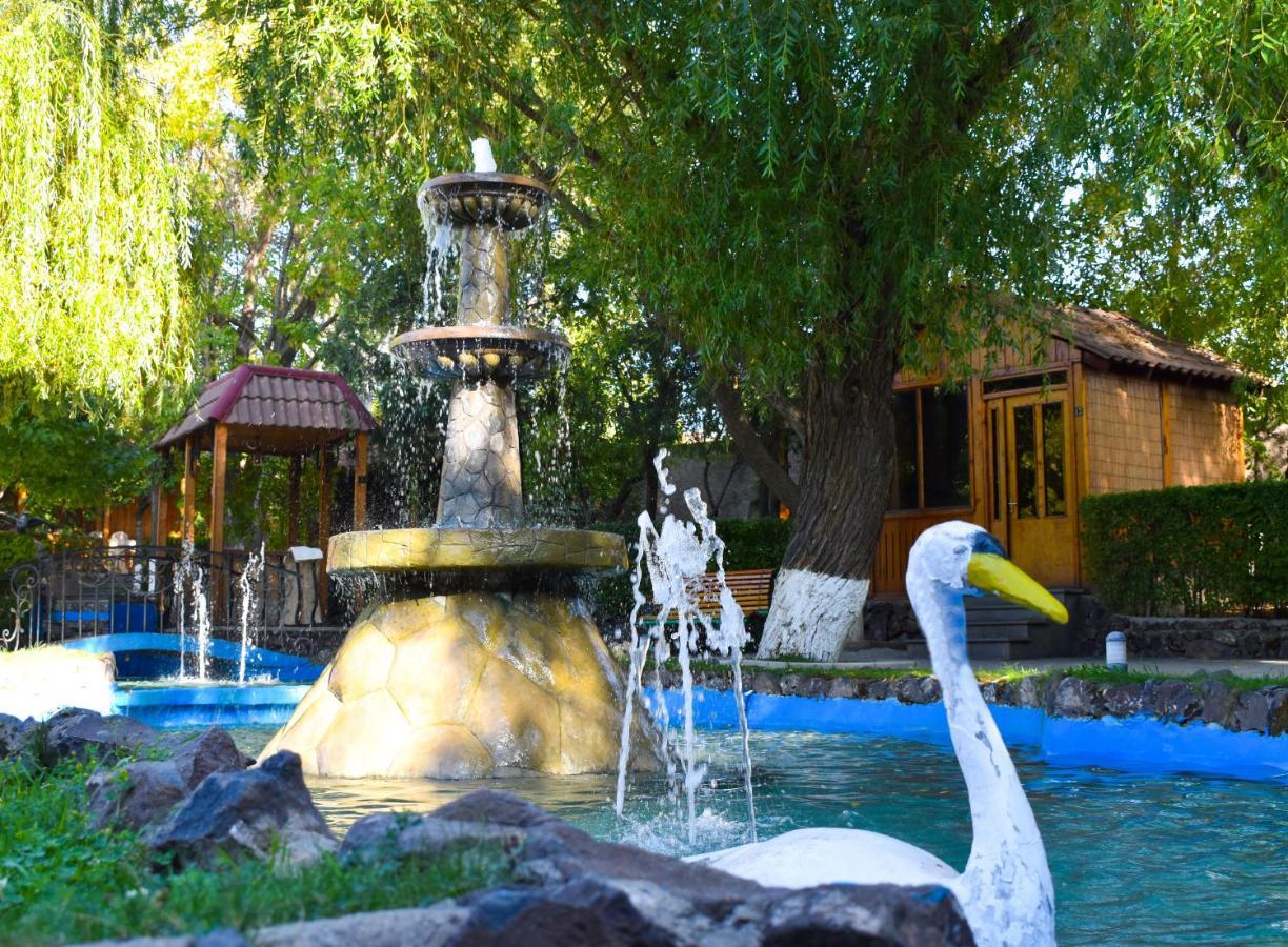 Ureni Hotel Kasagh Zewnętrze zdjęcie